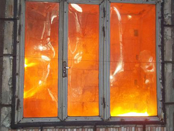 防火玻璃的粘合方法